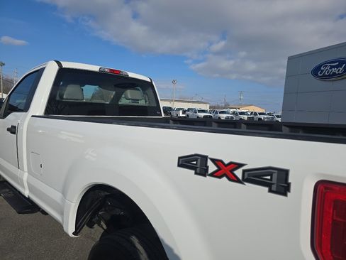 Used 2018 Ford F250 XL image 10