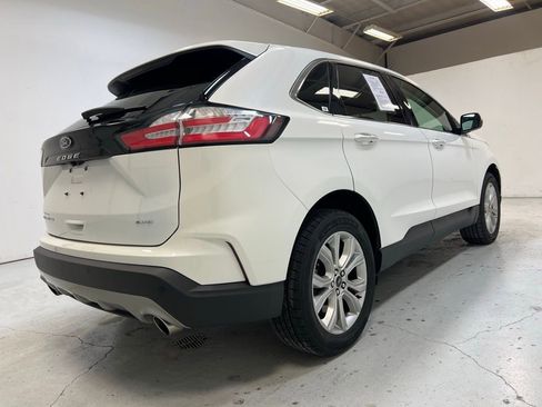 Used 2023 Ford Edge Titanium AWD/4WD image 9