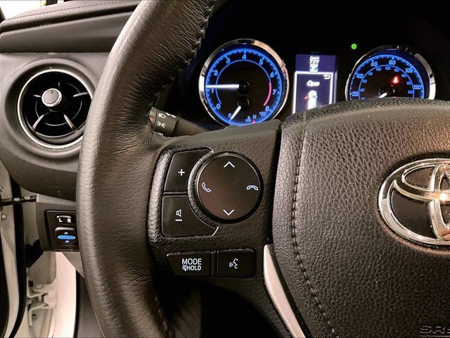 Used 2018 Toyota Corolla SE w/ Body Protection Package FWD image 17