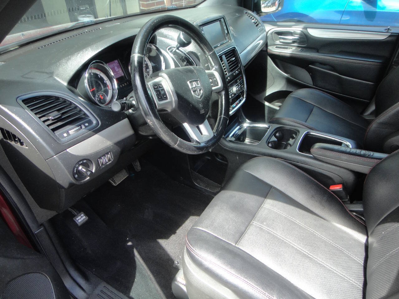 Used 2019 Dodge Grand Caravan GT FWD image 7