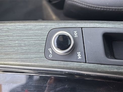 Used 2023 Audi A4 2.0T Premium w/ Convenience Package image 30