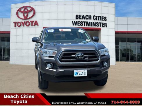 Certified 2022 Toyota Tacoma SR5 RWD image 3