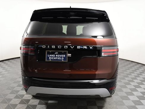 Used 2026 Land Rover Discovery Limited Edition AWD/4WD image 5