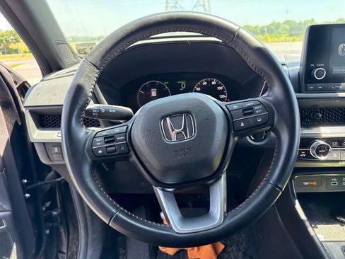 Used 2025 Honda CR-V Sport image 16