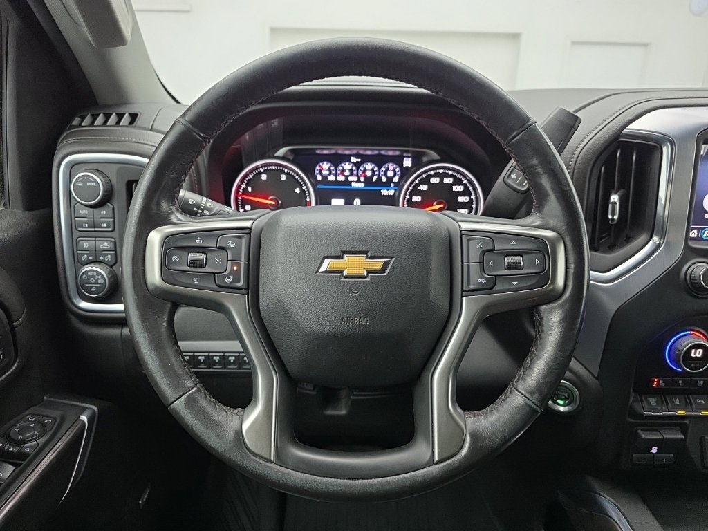 Used 2022 Chevrolet Silverado 3500 LTZ w/ LTZ Premium Package AWD/4WD image 27