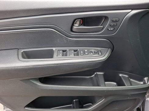 Certified 2023 Honda Odyssey EX-L image 13