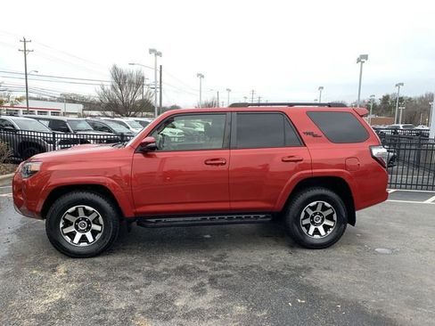 Certified 2022 Toyota 4Runner TRD Off-Road Premium image 5