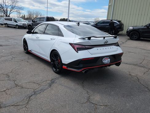 Used 2025 Hyundai Elantra N FWD image 10