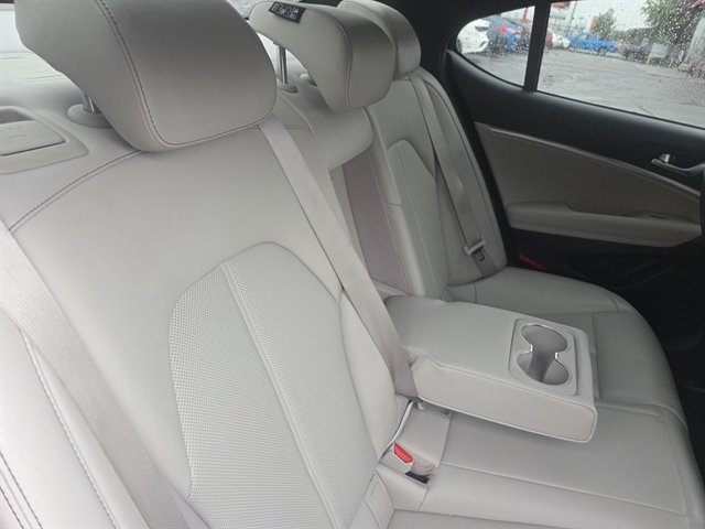 Used 2023 Genesis G70 2.0T AWD/4WD image 9
