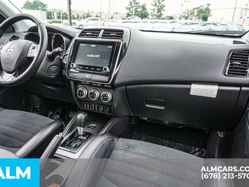 Used 2024 Mitsubishi Outlander Sport SE AWD/4WD image 23