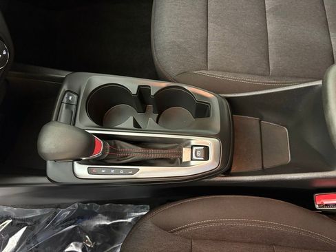 Used 2024 Chevrolet Trax RS image 31