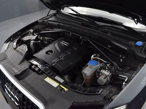 Used 2015 Audi Q5 2.0T Premium Plus w/ Technology Package AWD/4WD image 20