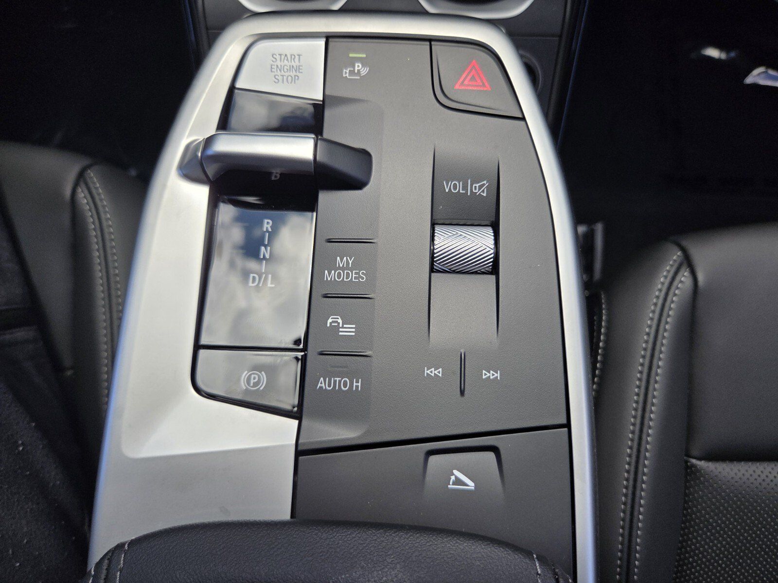 New 2027 BMW X1 xDrive28i AWD/4WD image 24