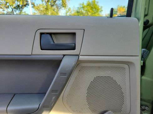 Used 2008 Ford Focus S image 12