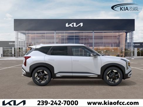 New 2027 Kia Seltos EX FWD image 7