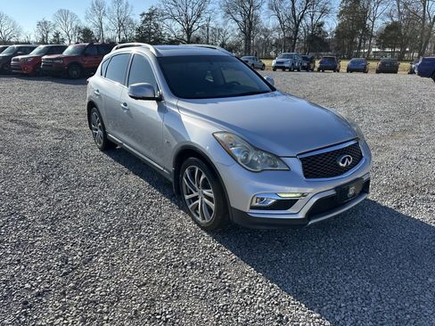 Used 2016 INFINITI QX50 2WD w/ Deluxe Touring Package image 3