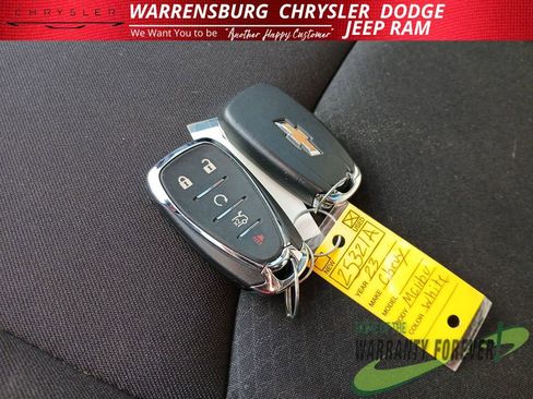 Used 2023 Chevrolet Malibu LS image 26