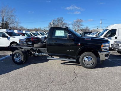 New 2024 RAM 3500 SLT w/ Quick Order Package 2YG SLT