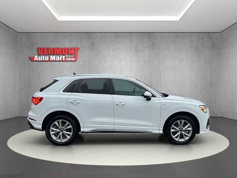 Used 2023 Audi Q3 2.0T Premium image 8