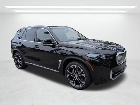 New 2026 BMW X5 xDrive40i image 2