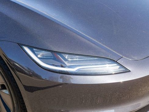 Used 2024 Tesla Model 3 Standard Range image 11