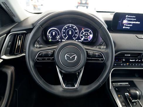 Certified 2024 MAZDA CX-90 Plug-In Hybrid w/ Preferred AWD/4WD image 18