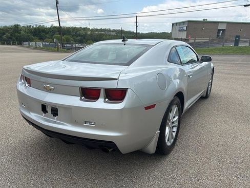 Used 2013 Chevrolet Camaro LT w/ Rear Vision Package RWD image 4