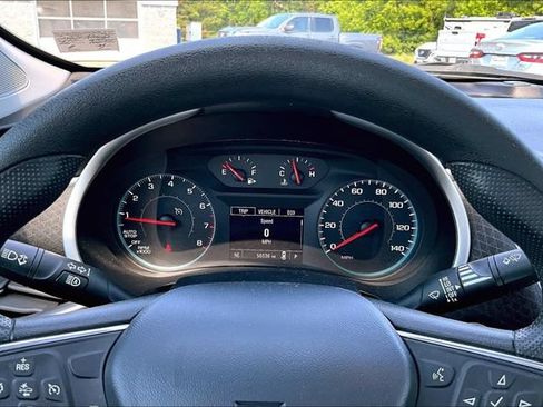 Used 2024 Chevrolet Malibu LT FWD image 13