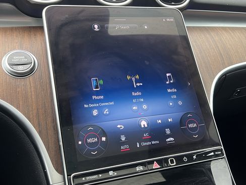 Certified 2024 Mercedes-Benz C 300 4MATIC Sedan image 23