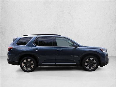 New 2026 Honda Pilot Touring image 4