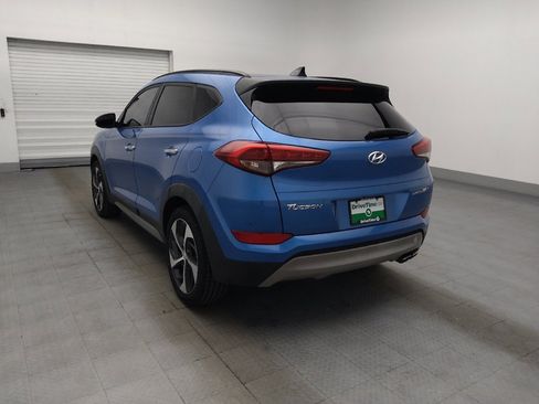 Used 2017 Hyundai Tucson Limited w/ Limited Ultimate Package 03 FWD image 5