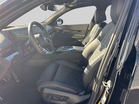 Certified 2025 BMW i5 xDrive40 w/ M Sport Package image 12