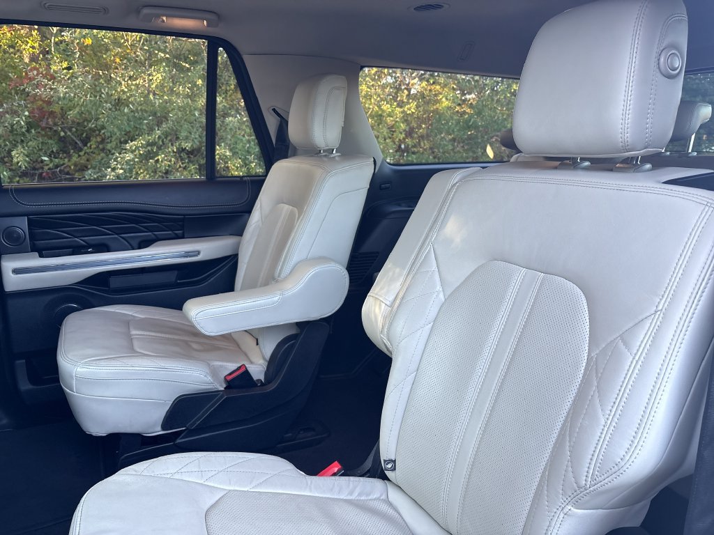 Used 2020 Ford Expedition Max Platinum RWD image 14