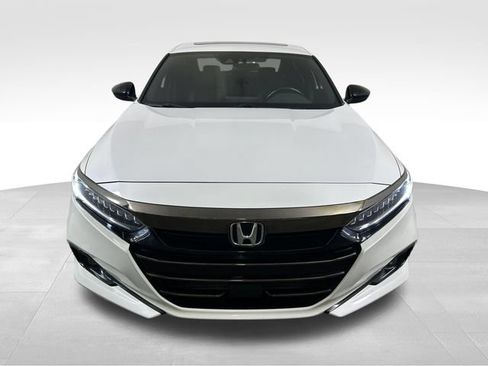 Used 2021 Honda Accord Sport image 9