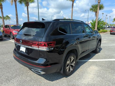New 2026 Volkswagen Atlas SE image 5