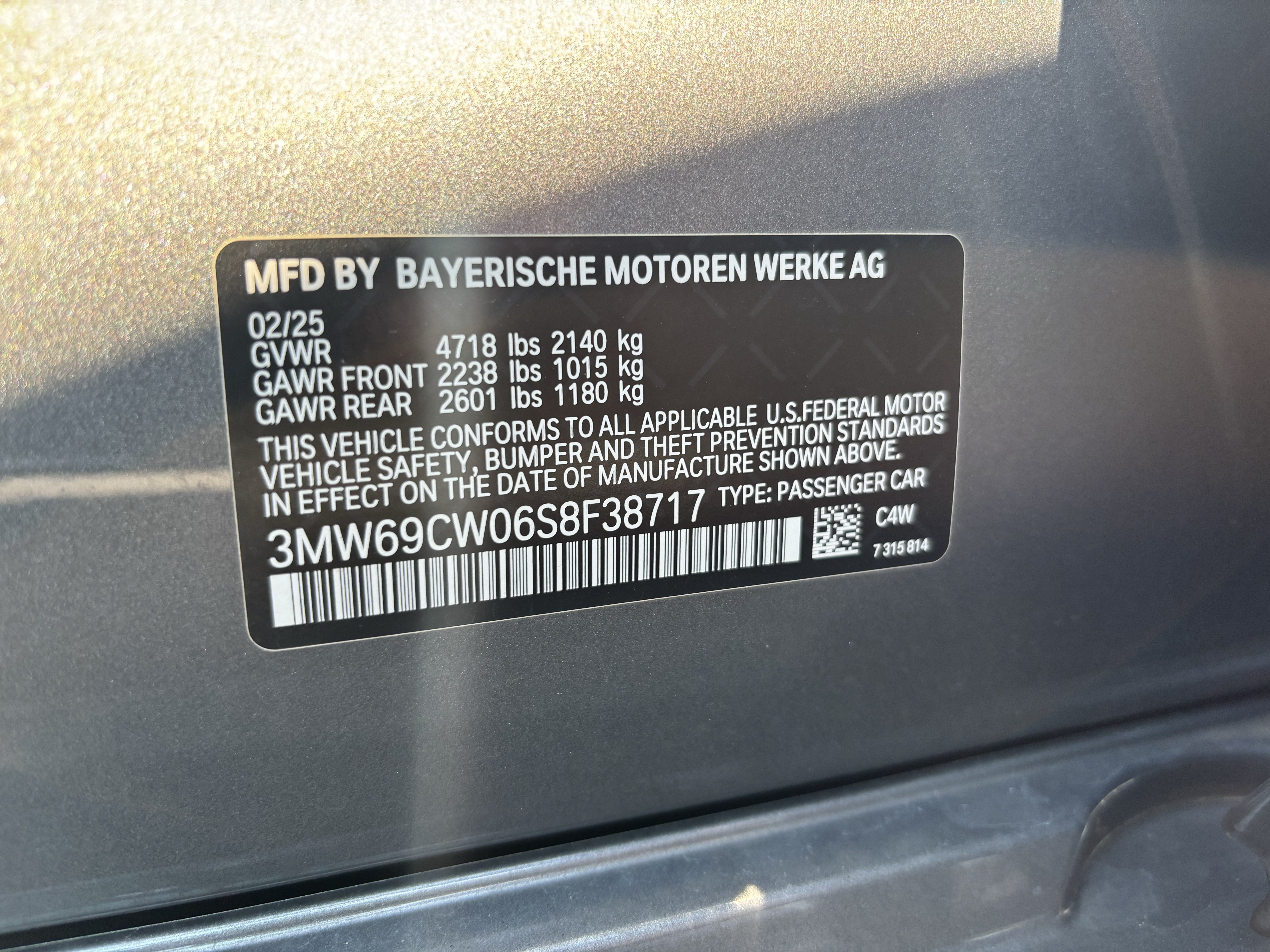 Certified 2025 BMW 330i Sedan RWD image 38