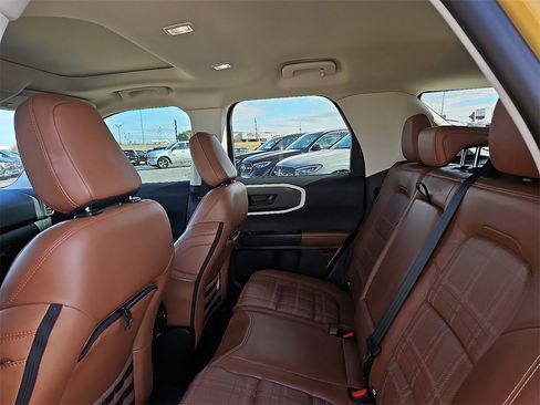 Used 2023 Ford Bronco Sport Heritage Limited image 17