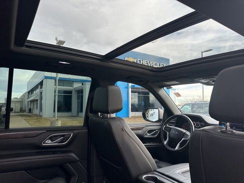 Used 2021 Chevrolet Tahoe Z71 w/ Z71 Signature Package image 32