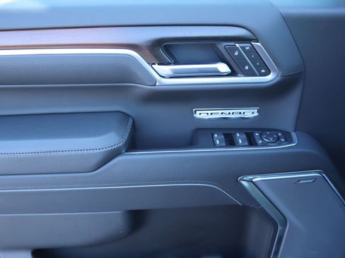 New 2026 GMC Sierra 1500 Denali w/ Technology Package AWD/4WD image 10