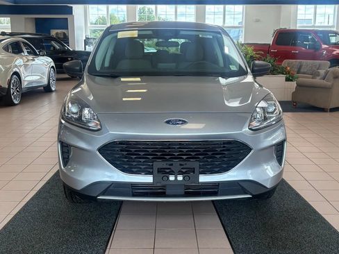 Used 2022 Ford Escape SE AWD/4WD image 6