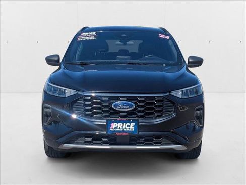 Used 2024 Ford Escape ST-Line image 3