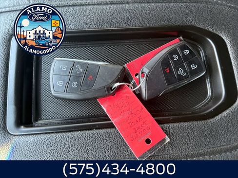 Used 2022 Chevrolet Silverado 1500 RST AWD/4WD image 29
