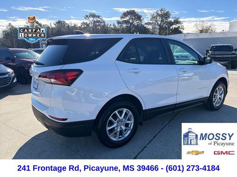 Used 2024 Chevrolet Equinox LS w/ LS Convenience Package image 6