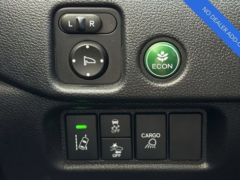 Certified 2025 Honda Ridgeline Sport image 30