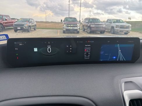 Used 2025 Ford Expedition Max Active image 19