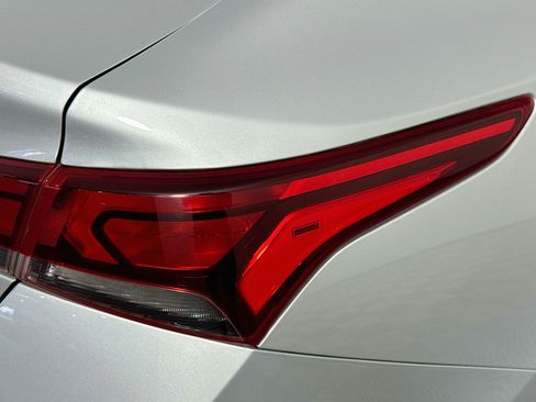 Used 2019 Hyundai Accent SE FWD image 31