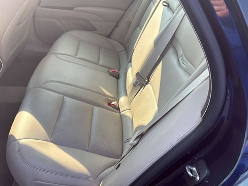Used 2013 Cadillac XTS Luxury w/ Driver Awareness Package FWD image 25
