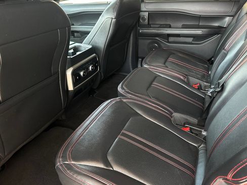 Certified 2022 Ford Expedition Limited AWD/4WD image 11