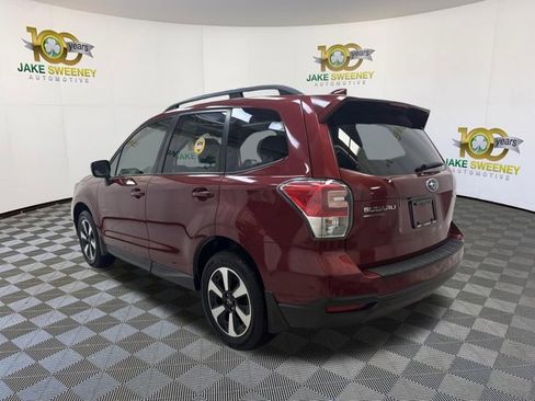 Used 2017 Subaru Forester 2.5i Premium w/ All-Weather Package AWD/4WD image 7