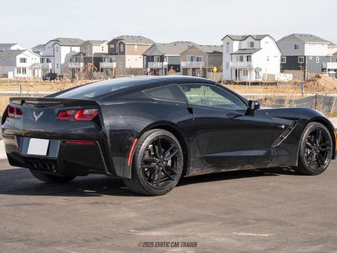 Used 2018 Chevrolet Corvette Stingray Coupe w/ 1LT image 8